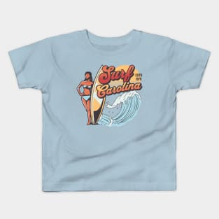 Surf Carolina // Vintage Surfer Babe // Retro Surfing Kids T-Shirt